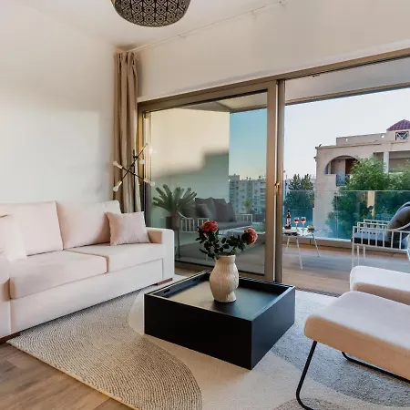 شقة Wonderful Vacation For Up To Six Guests With Balcony All Yours