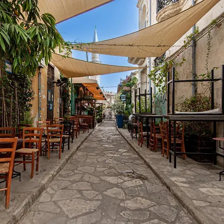 شقة Wonderful Vacation For Up To Six Guests With Balcony All Yours ليماسول