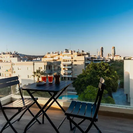 Wonderful Vacation For Up To Six Guests With Balcony All Yours Apartment